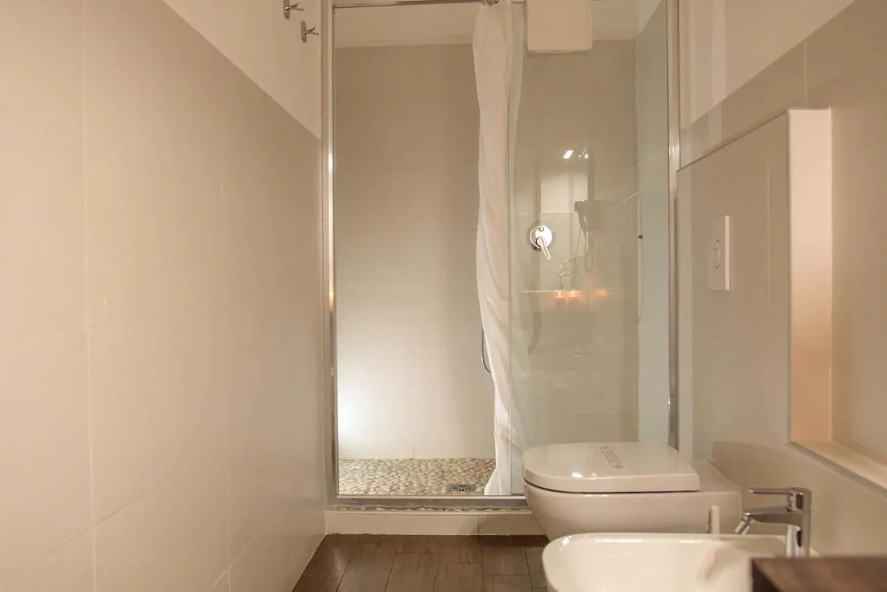 Arcobaleno Suites Cagliari 3*,  Włochy